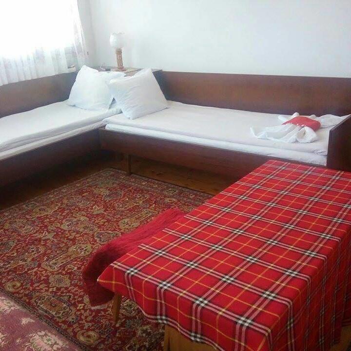 Guest House Ahp Mala Tsŭrkva 客房 照片